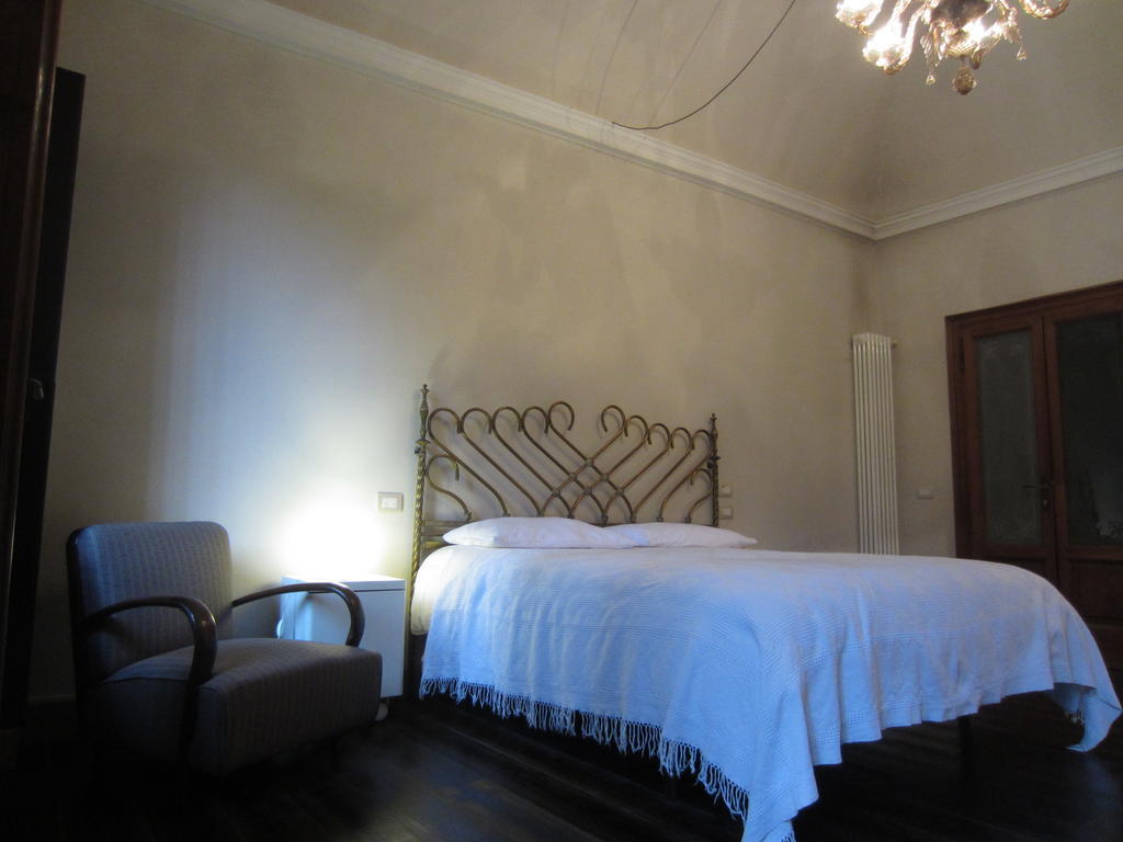 Corte Dall'Era Bed and Breakfast Brescia Kamer foto